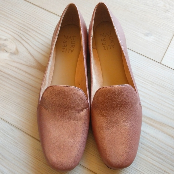 Naturalizer Shoes - Naturalizer Women's Metallic Pink Loafers